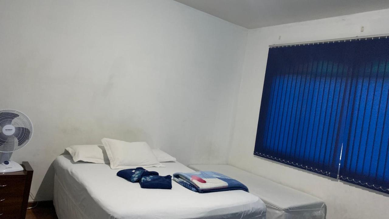 Hostel Assis Divinópolis Buitenkant foto